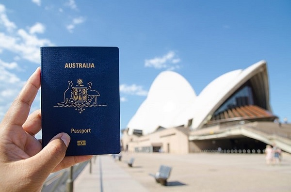 Điều kiện để sở hữu thẻ xanh của chính phủ Úc